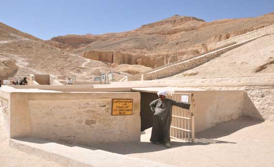 Tomb of King Tut Ankh Amon, Luxor Tours