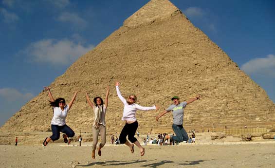 Giza Pyramids, New Year Breaks