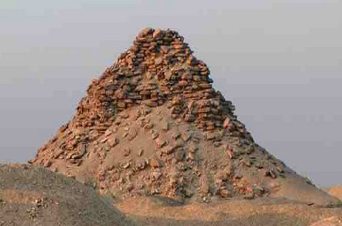 pyramid of khendjer